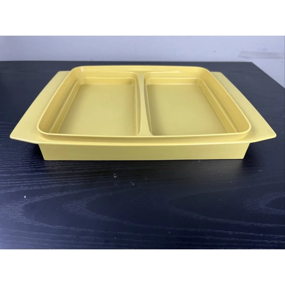 Tupperware vintage 723